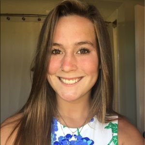 Meet your Posher, Abby